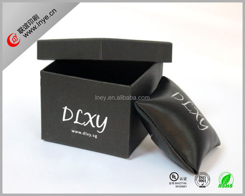 Изящные коробки для подарков с рельефным изображением