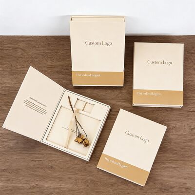 Настройка логотипа Мода Эва Жесткий картон Магнитный подарочный упаковочный ящик для спортивных карточек