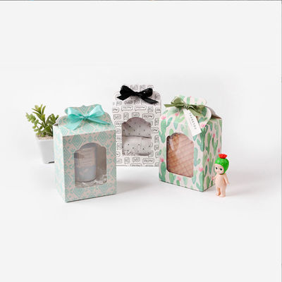 Конфигурация игрушки косметики одежда картонный дисплей Прозрачная коробка для упаковки куклы с прозрачным окном из ПВХ